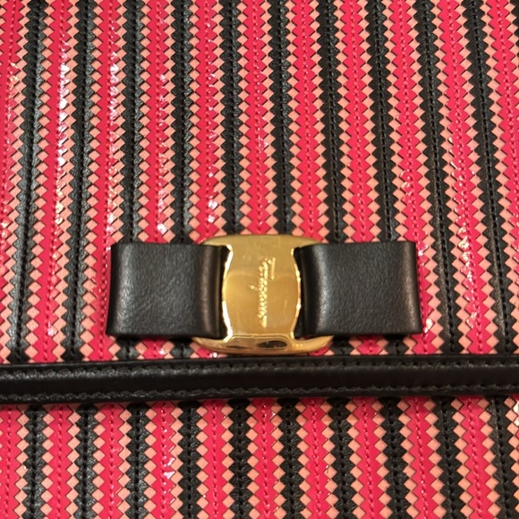 Salvatore Ferragamo bag. - Picture 2 of 9